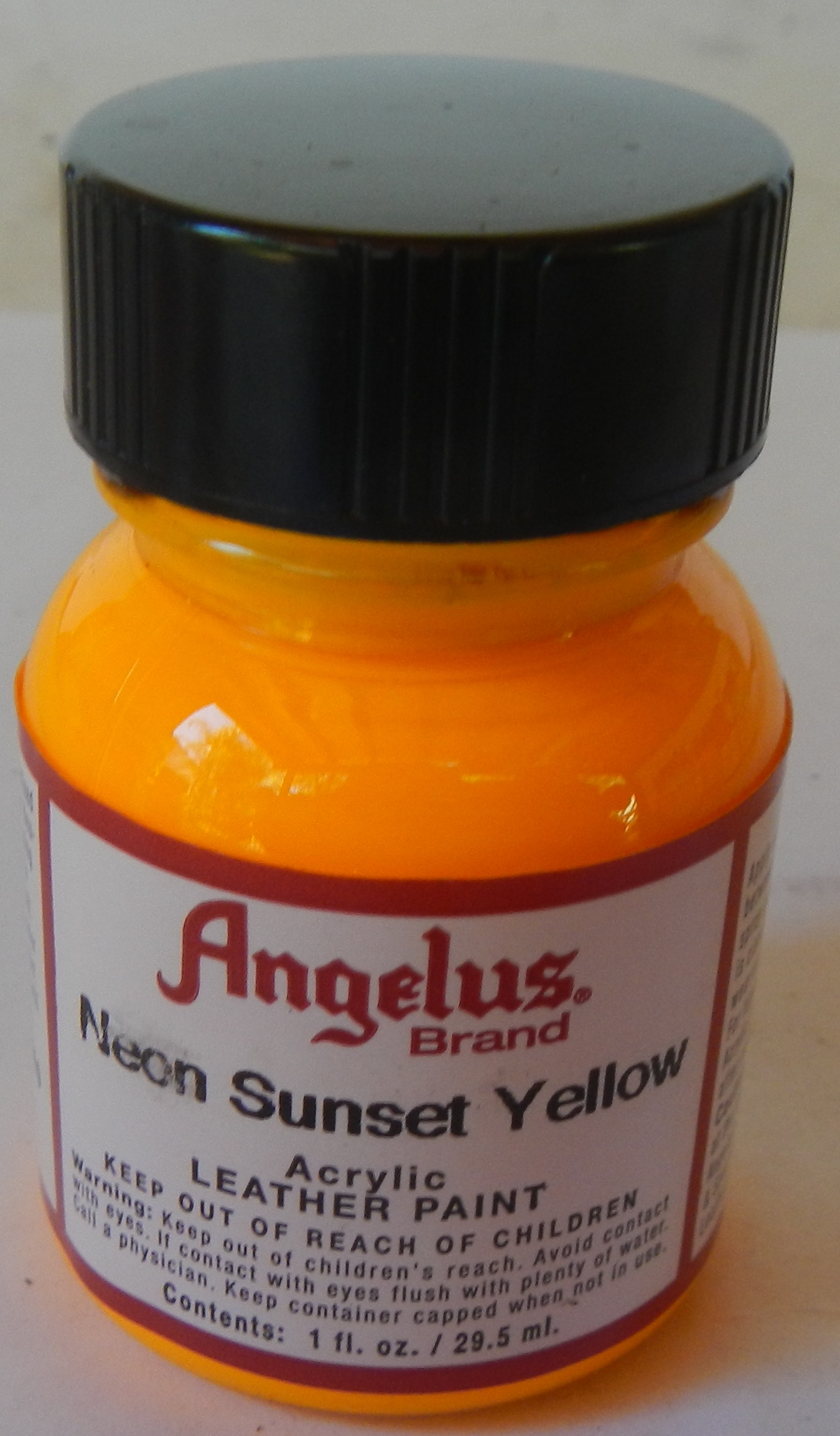 Angelus Leather Paint Neon Sunset Yellow